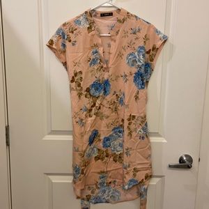 Flower dress and ties in the front